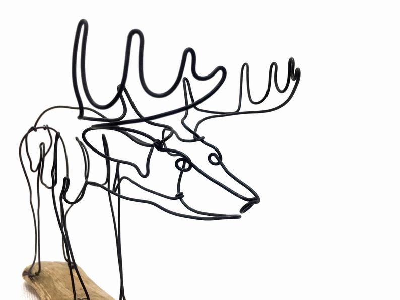 794x596 deet art white tail buck sculpture deer wire sculpture deer etsy