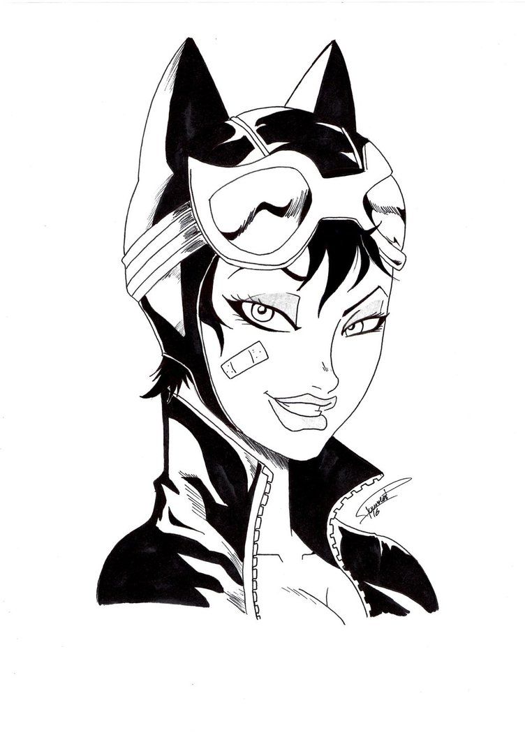 752x1063 catwoman