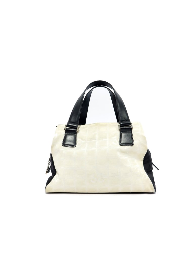 768x1024 pre owned chanel travel line tote sabrina's closet