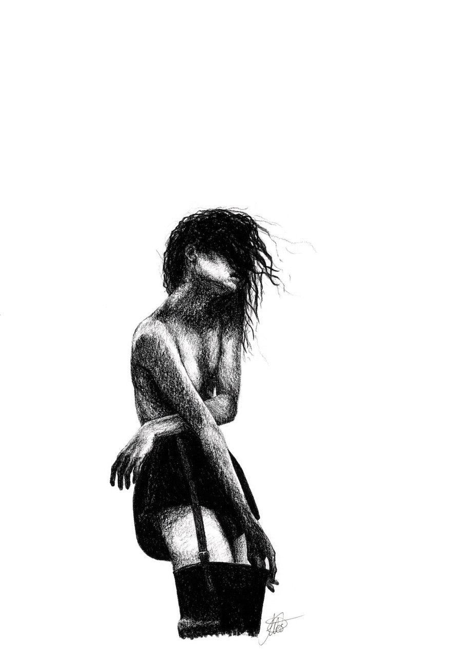 904x1280 Gabrielle In Garters Gypsy And The Bowerbird