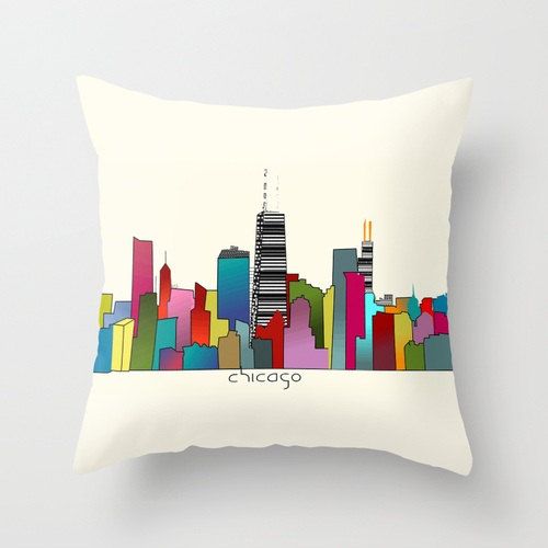 500x500 Chicago City Throw Pillow