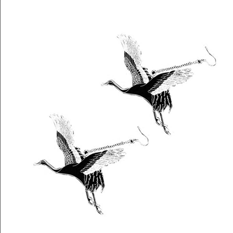 800x799 Classical Crane Big Earrings Inkfuns