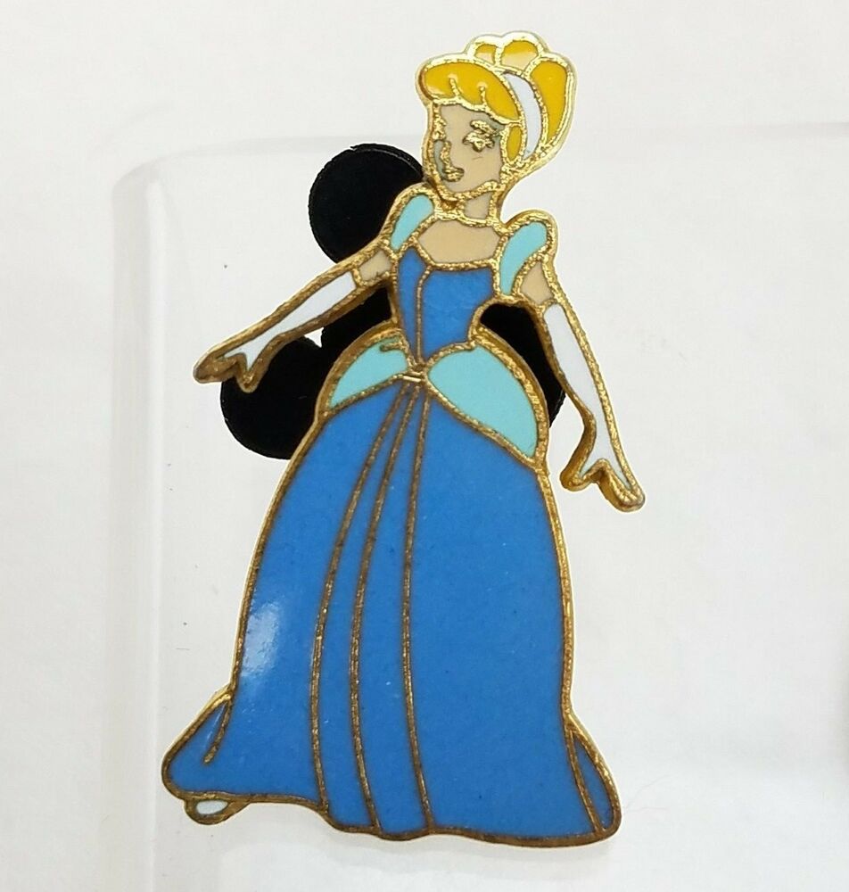 952x1000 Vintage Disney Cinderella Standing In Blue Gown Pin