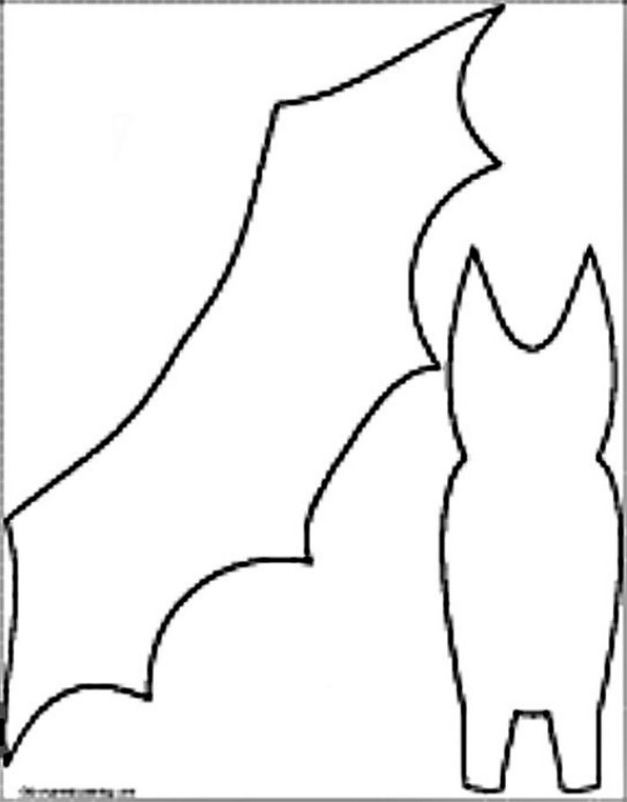 700x895 This Halloween Clothespin Bat Is A Simple Craft For Even Little