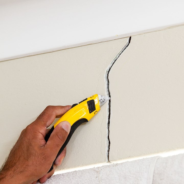 720x720 how to smooth cracks and holes in brick walls better homes