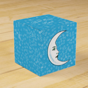 307x307 Pretty Face On Crescent Moon Gifts On Zazzle