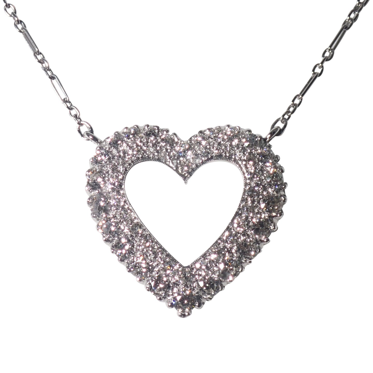 1440x1440 Mid Century Platinum Diamond Heart Pendant Attos Antique