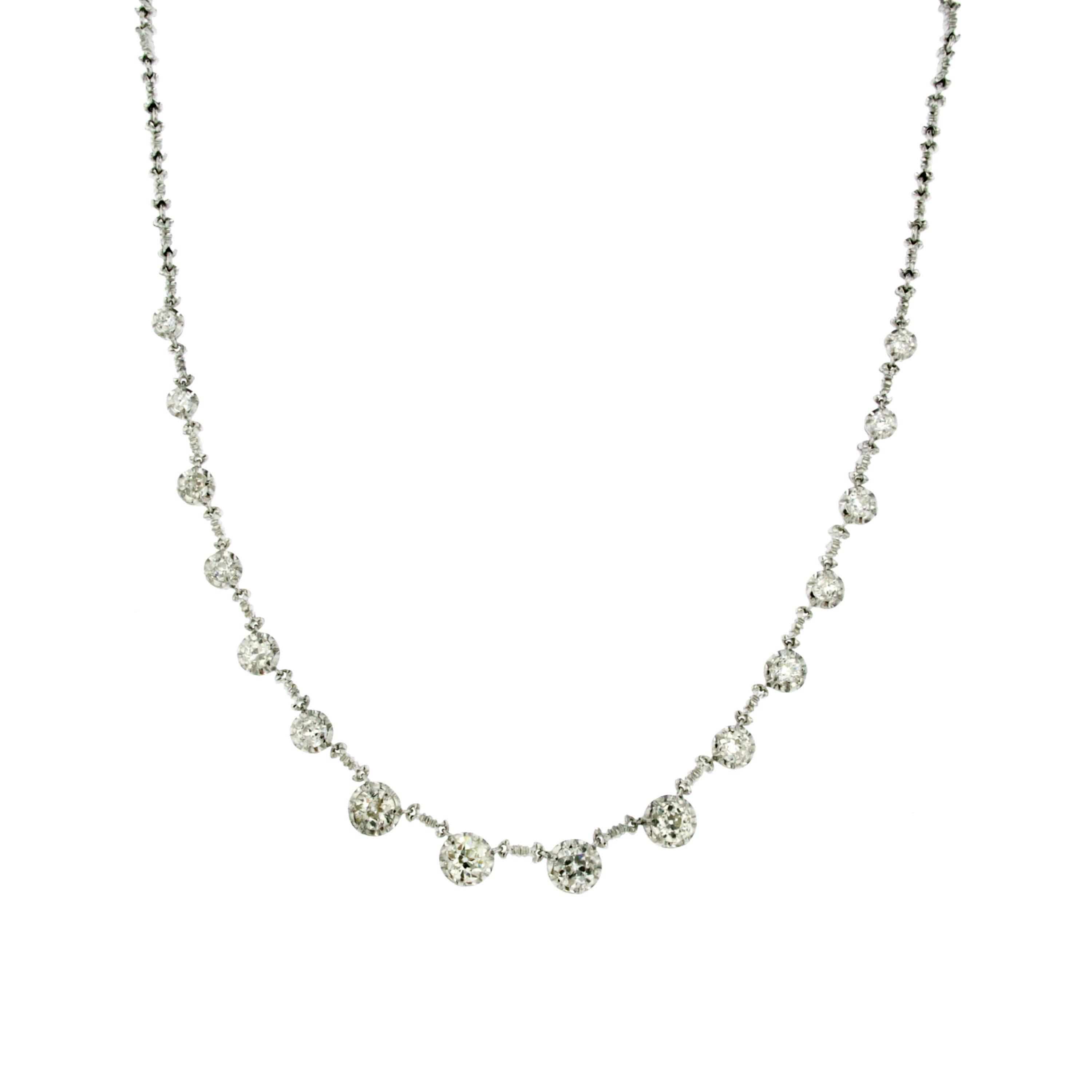 3000x3000 Carat Diamond Gold Necklace For Sale