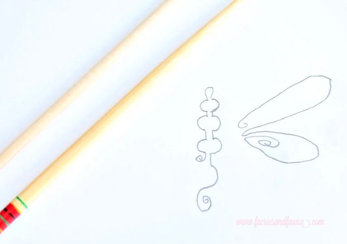 700x492 Diy Wire Dragonfly Napkin Rings