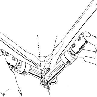 320x320 drawing showing application of the elbow from the lateral