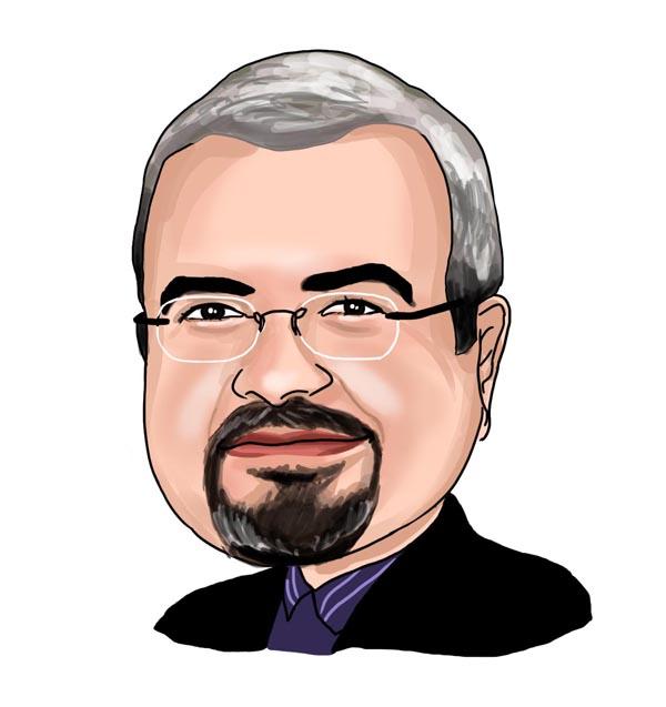 600x637 Head Portraits