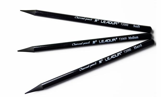 618x372 promotional drawing charcoal pencil set