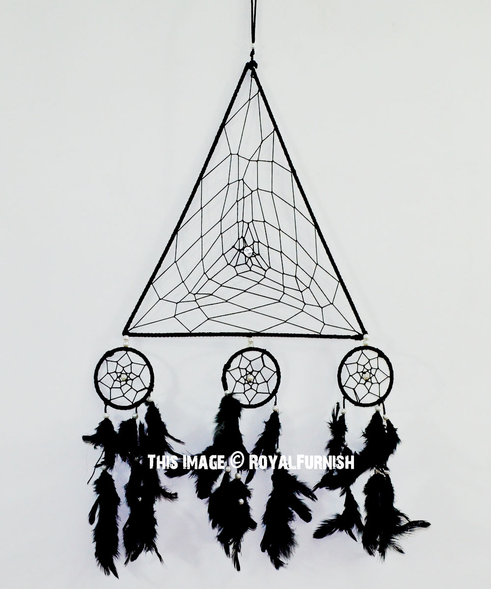 1000x1200 Black Triangle Shaped Dreamcatcher