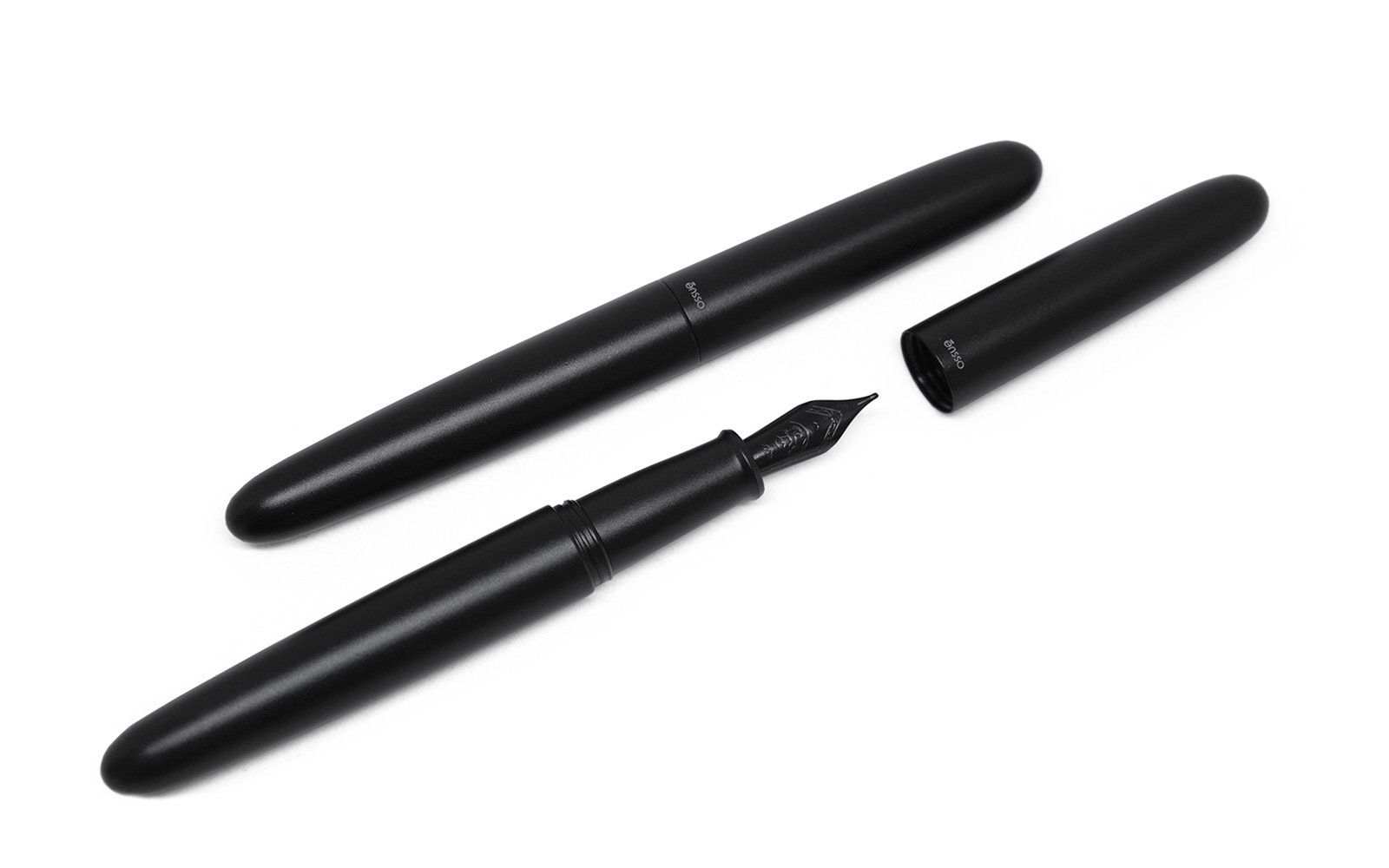 1600x1000 Piuma Minimalist Fountain Pen