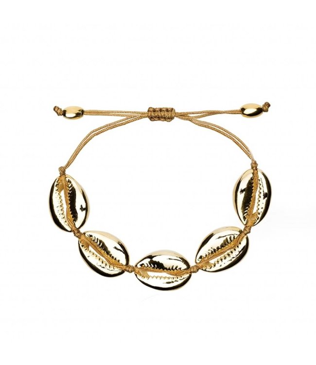 650x750 Gold Renae Shell Bracelet