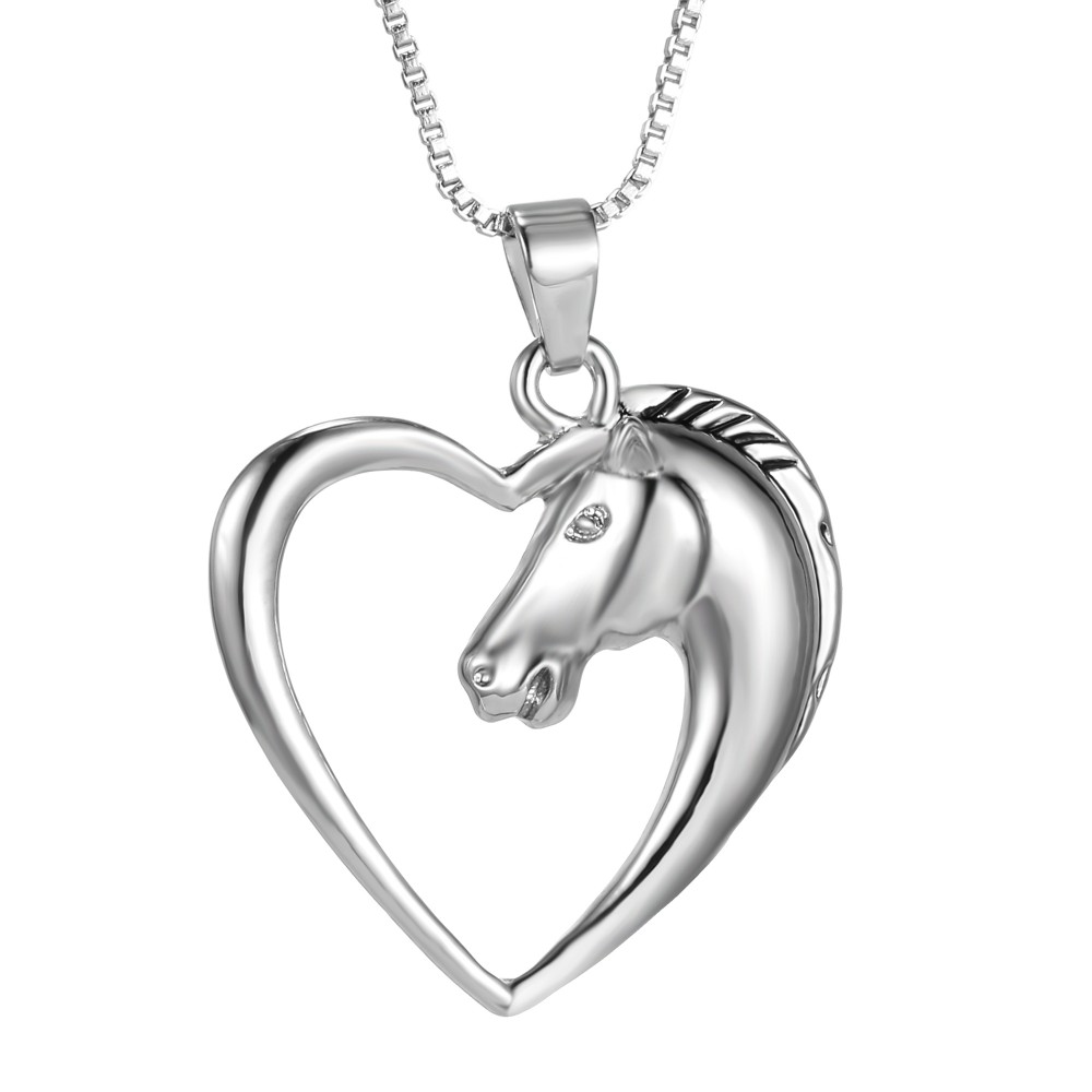 1000x1000 Classic Horse Heart Necklace