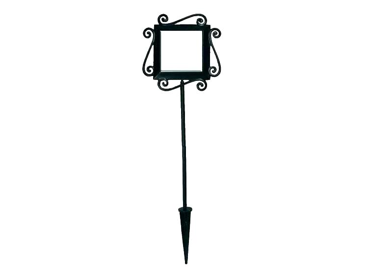 750x563 Plant Stakes Home Depot