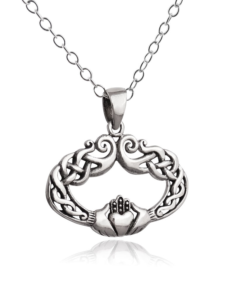 800x1000 Irish Claddagh Necklace