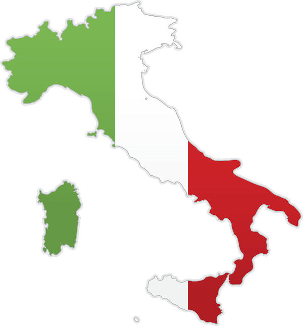 600x645 Map Of Italy With Italian Flag On White Background Art Print