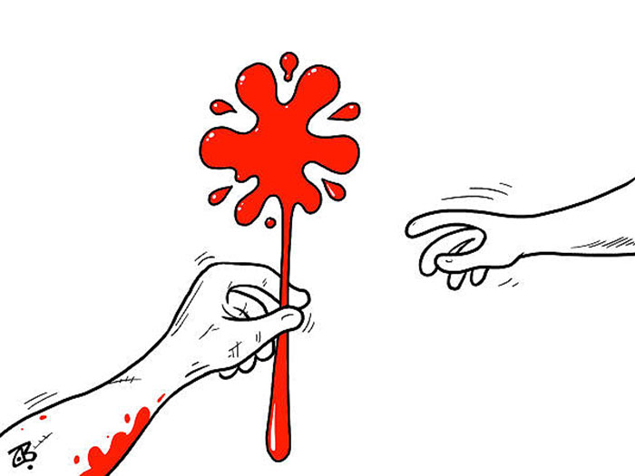 700x525 Emad Hajjaj Visual Arts Directory