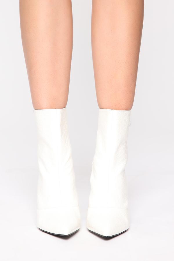 600x900 Womens Shoes, Boots, High Heels, Sandals