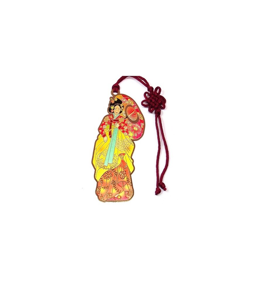 916x1000 Bookmark A Korean Woman In Traditional Dress