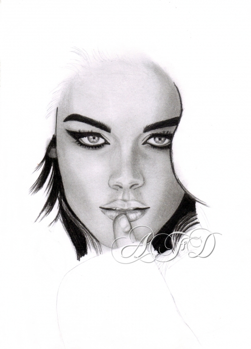 504x700 portrait of kristen stewart