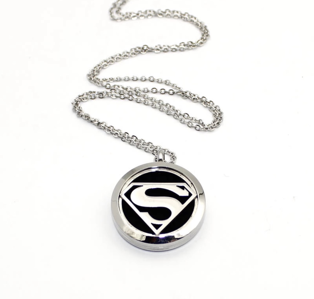 1242x1182 kids superman ss diffusing locket