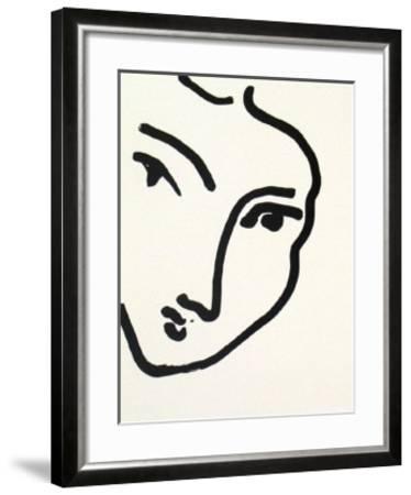 374x450 Nadia Au Menton Pointu, Art Print