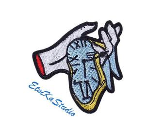 340x270 Melting Clock Etsy