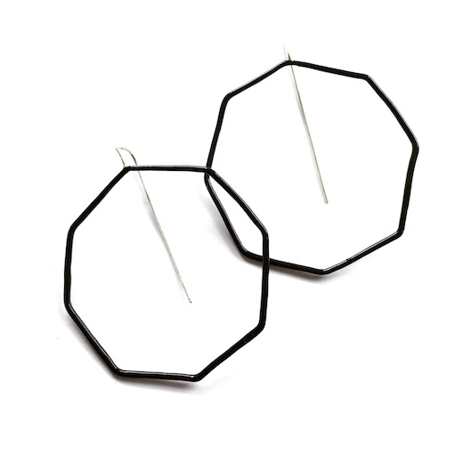 520x520 Enameled Dark Octagon Hoops Votive