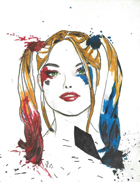 556x720 Harley Quinn Close Up