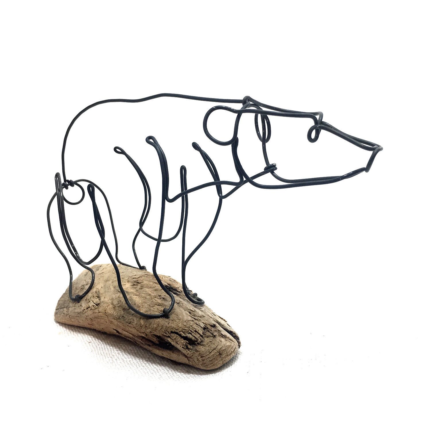 1512x1512 bear wire sculpture, bear art, minimal sculpture, calder inspired