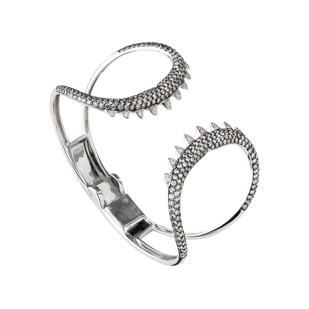 1080x1080 Shark Jaw White Gold And Diamond Bracelet