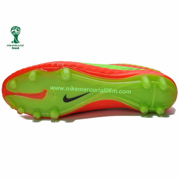 593x594 Soccer Cleats Drawing Free Image