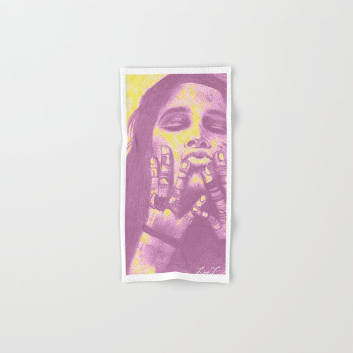 700x700 Hand Drawing Sophia Boutella Hand Bath Towel