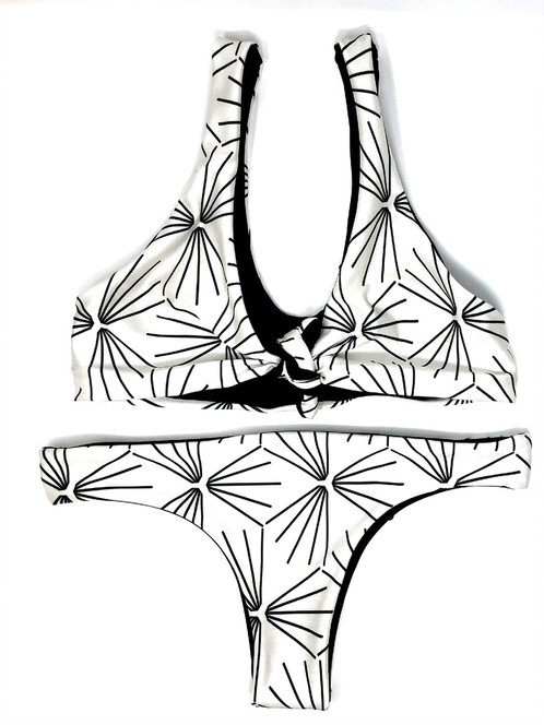 498x664 Kaunaoa Bottom