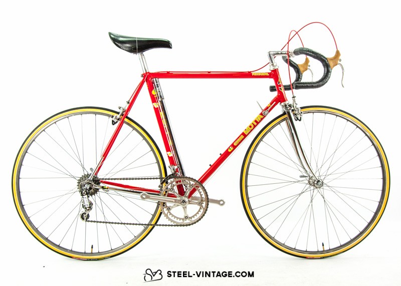 800x571 Steel Vintage Bikes