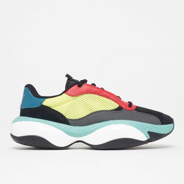 370x370 Solebox Onlineshop