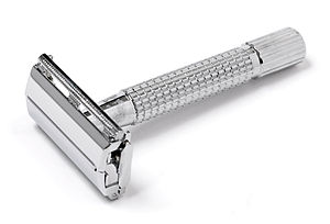 300x204 Razor