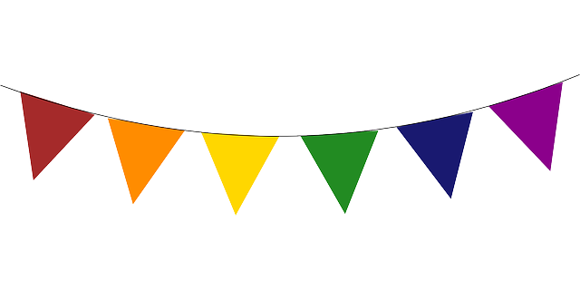 640x320 Triangle Clipart Birthday Flag Banner