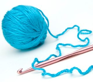 320x283 Crochet Hooks Or Knitting Needles Clipart