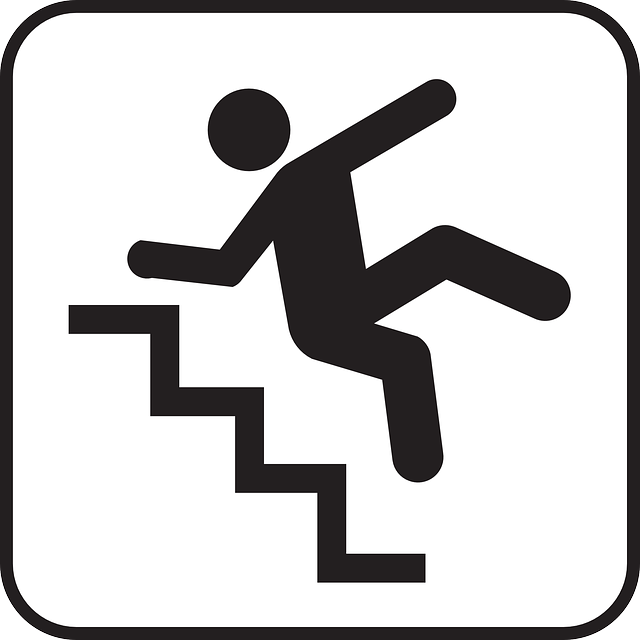 640x640 Going Down Stairs Clipart