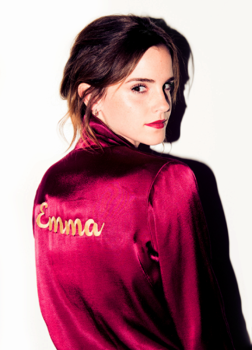 500x694 Emma Watson Photographed By Jake Rosenberg For Coveteur (2017