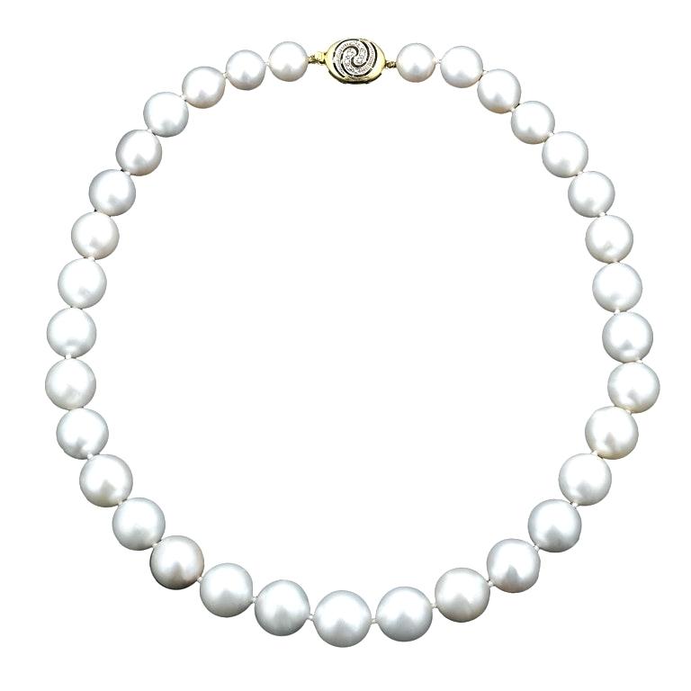 768x768 Necklace Black And White Clipart