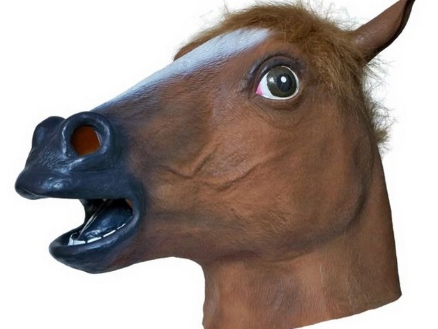 628x472 Creepy Horse Head Mask By Vinylbot