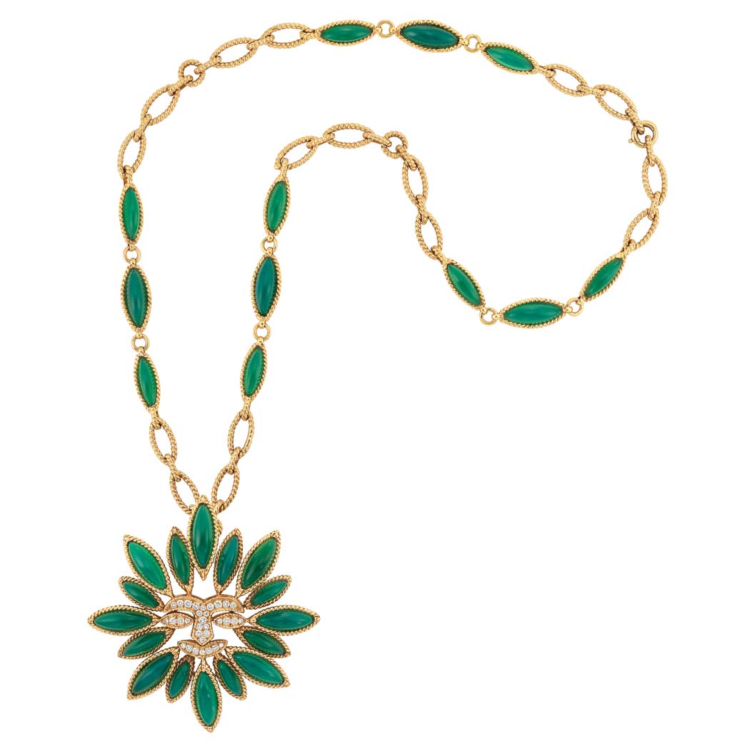 1049x1049 Gold Pendent Clipart