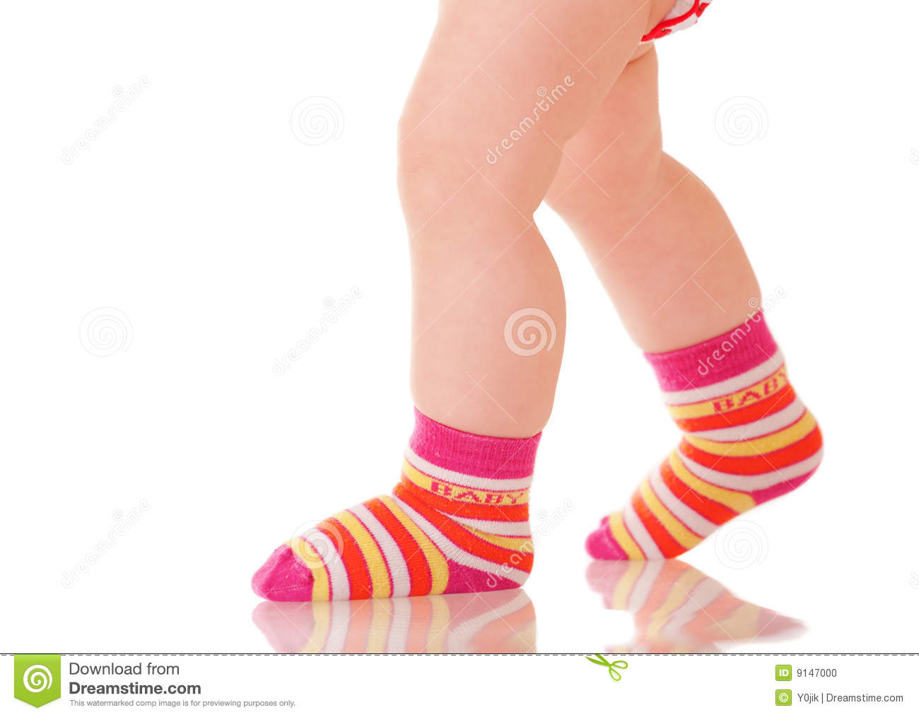 1300x1015 Legz Clipart Kid Leg