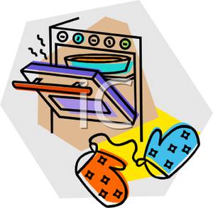 300x294 Mitts And An Open Oven Clipart Picture