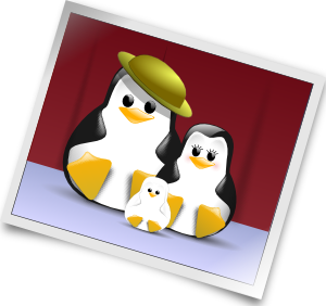300x282 Happy Penguins Family Photo Clip Art